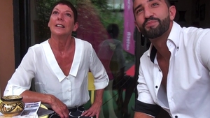 Short hair MILF raw pussy eating HD