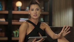 Gorgeous cougar fucked missionary in HD