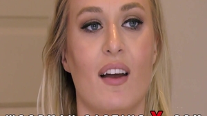 Sexy babe Natalia Starr needs hard nailining