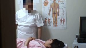 Hairy asian amateur fingering